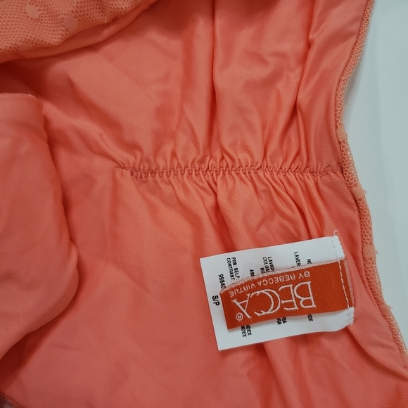 NWOT‎ BECCA Swiss Dot Shirred Bikini Bottom - Picture 5 of 8